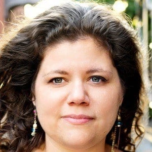 Rainbow Rowell - Age, WIki, Birthday, Family, Networth & More