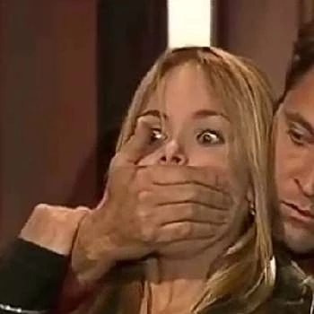 Roxana Díaz - Networth, Bio, Birthdate, Age, Family & More