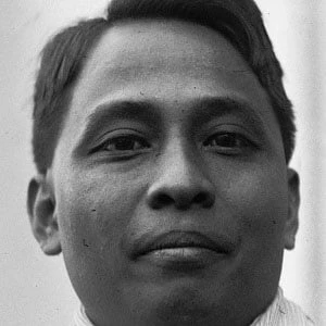 Manuel Roxas - Age, Bio, Birthdate, Family, Networth & More