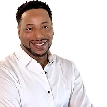 Roxe Karvell - Age, Bio, Birthdate, Family, Networth & More