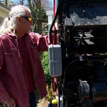 Roy Garber - Family, Bio, Birthday, Family, Income & More