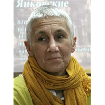 Roza Khayrullina - Wiki, Bio, Birthdate, Networth, Family & More