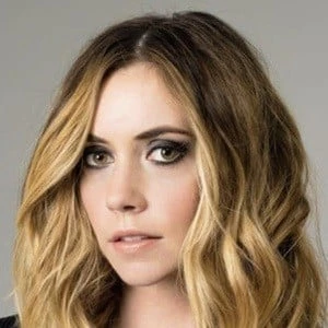 Ruelle Biography
