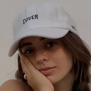 Bea Ruiz - Wiki, Bio, Birthdate, Networth, Family & More