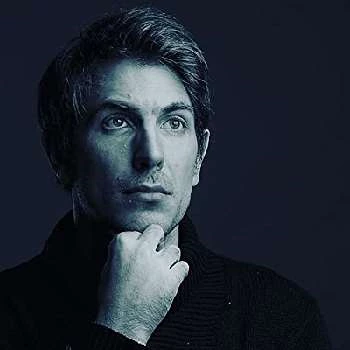 Russell Geoffrey Banks - Age, Bio, Birthdate, Family, Networth & More