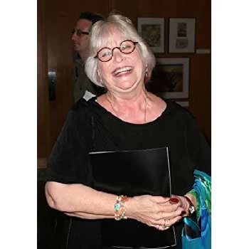 Russi Taylor - Family, Bio, Birthday, Family, Income & More