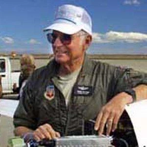 Dick Rutan - Age, Bio, Birthdate, Family, Networth & More