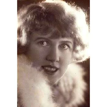 Ruth Hammond - Age, Bio, Birthdate, Family, Networth & More