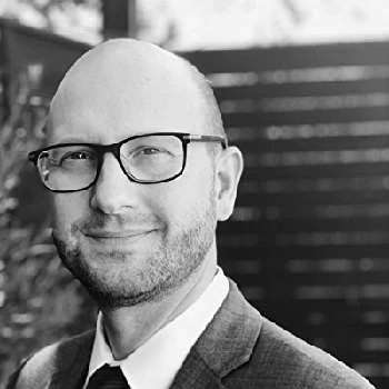 Ryan McCombs - Age, Bio, Birthdate, Family, Networth & More