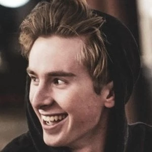 Scott Ryan - Age, Bio, Birthdate, Family, Networth & More