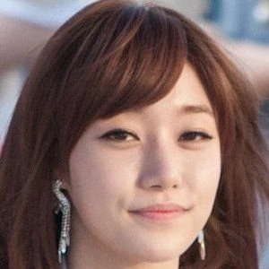 Sera Ryu - Networth, Biography, Birthdate, Family & More