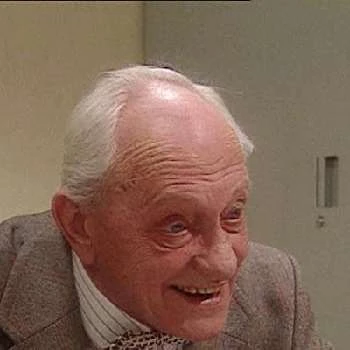 Sacco van der Made - Family, Bio, Birthday, Family, Income & More