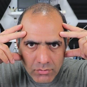 Mehdi Sadaghdar Biography