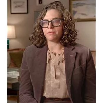 Sadie Stein - Age, Bio, Birthdate, Family, Networth & More