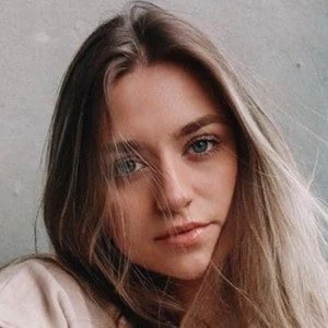 Sadie Aldis Biography