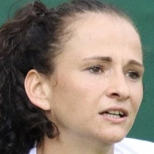 Amra Sadikovic Biography