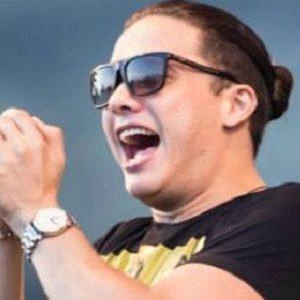 Wesley Safadão - Biography, Birthdate, Family, Networth & More