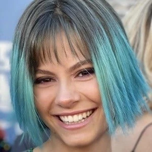 Lou Lou Safran - Age, Bio, Birthdate, Family, Networth & More