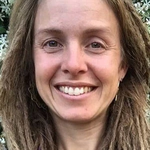 Amanda Sage Biography