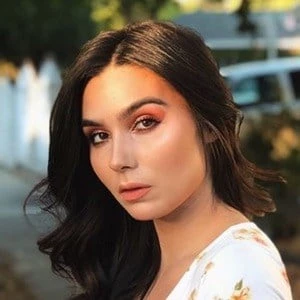 Fee Salazar Biography