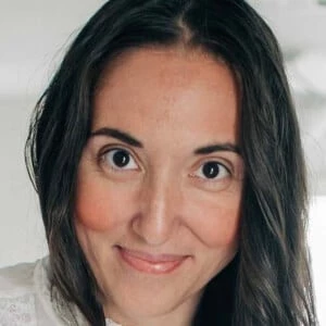 Jacqui Saldaña - Biography, Birthdate, Family, Networth & More