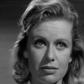 Sally Bazely - Age, Wiki, Birthdate, Bio, Networth, Family & More