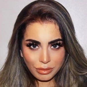 Katie Salmon Biography