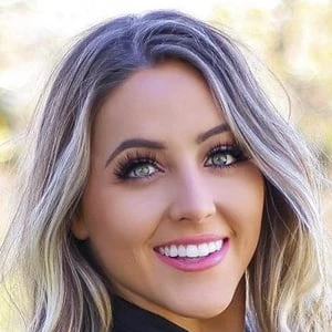Katherine Salom Biography