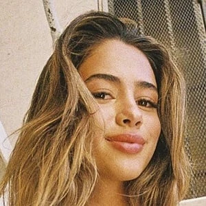 Carolina Samani Biography