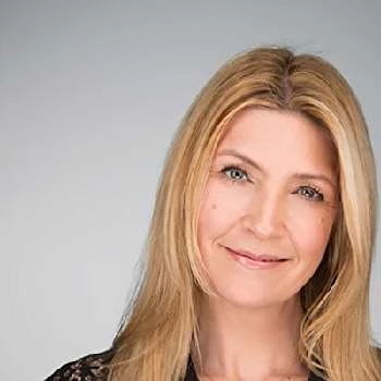 Samantha Cox - Age, Bio, Birthdate, Family, Networth & More