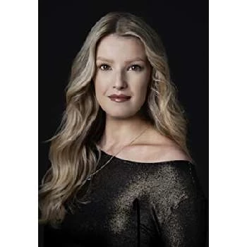 Samantha Hagen - Age, Bio, Birthdate, Family, Networth & More