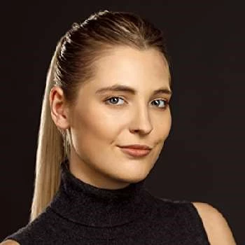 Samantha Noel Van Sickle - Age, Bio, Birthdate, Family, Networth & More