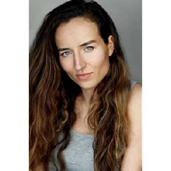 Samantha Schnitzler - Age, Bio, Birthdate, Family, Networth & More