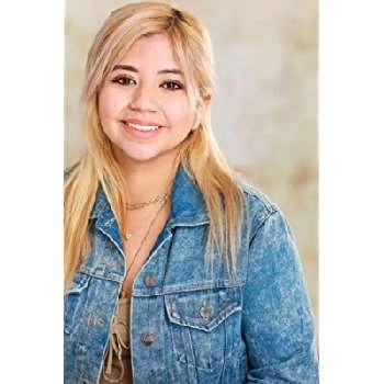 Samantha Trevino - Age, Bio, Birthdate, Family, Networth & More