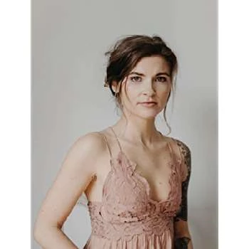 Samantha Zasucha - Age, Bio, Birthdate, Family, Networth & More