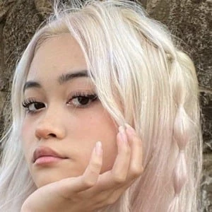 Madeleine San - Biography, Birthday, Family, Wki, Networth & More