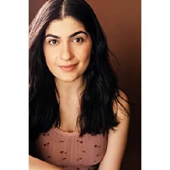 Sanam Laila Hashemi - Age, Bio, Birthdate, Family, Networth & More