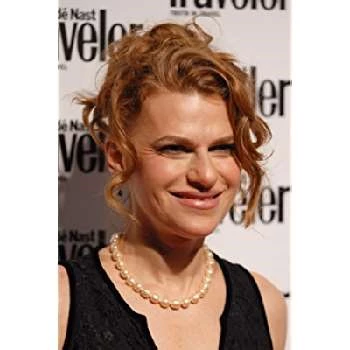 Sandra Bernhard - Biography, Birthdate, Family, Networth & More