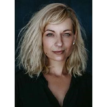 Sandra Loncaric Biography