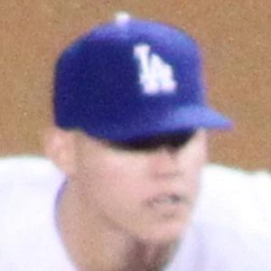 Jerry Sands - Biography, Birthday, Wiki, Family, Networth & More