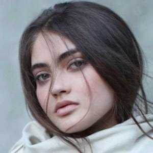 Kaylyn Sans Biography