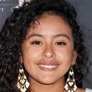 Alondra Santos - Family, Bio, Birthday, Family, Income & More