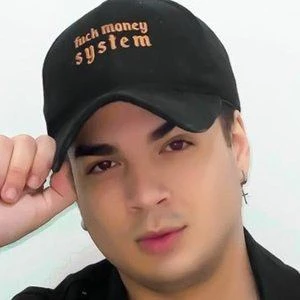 Lucas Santos Biography