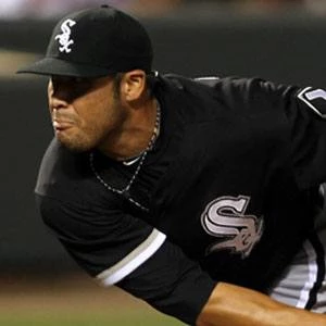 Sergio Santos - Family, Bio, Birthday, Family, Income & More