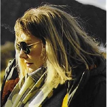 Sara Beale - Age, Bio, Birthdate, Family, Networth & More