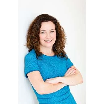 Sara Curran - Age, Bio, Birthdate, Family, Networth & More