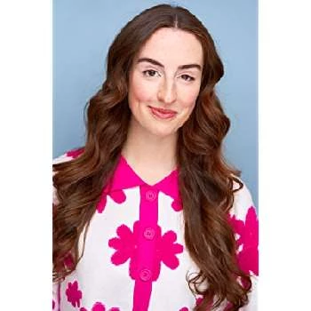 Sara DiPasquale - Age, Bio, Birthdate, Family, Networth & More