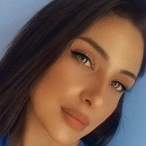 Francesca Sara - Age, Bio, Career, Family, Wiki, Networth & More