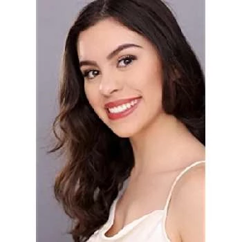 Sara Michelle Rubio - Age, Bio, Birthdate, Family, Networth & More