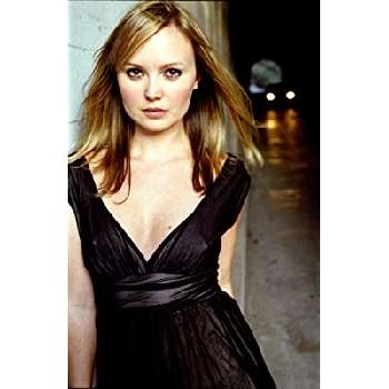 Sara Simmonds - Age, Bio, Birthdate, Family, Networth & More